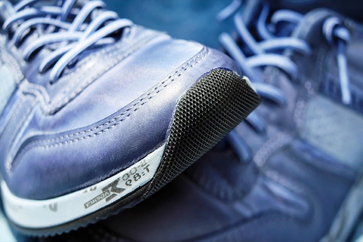 Chaussures de padel : Adidas ou Siux, laquelle choisir ?