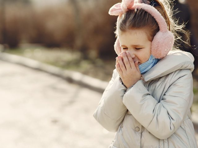 Prévenir les allergies hivernales causées par les acariens et moisissures