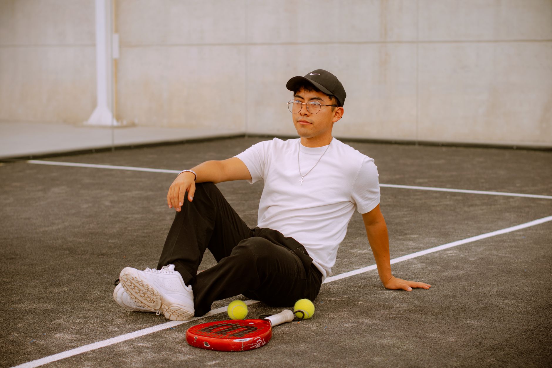 Chaussures de padel adaptées à l’hallux valgus : guide et